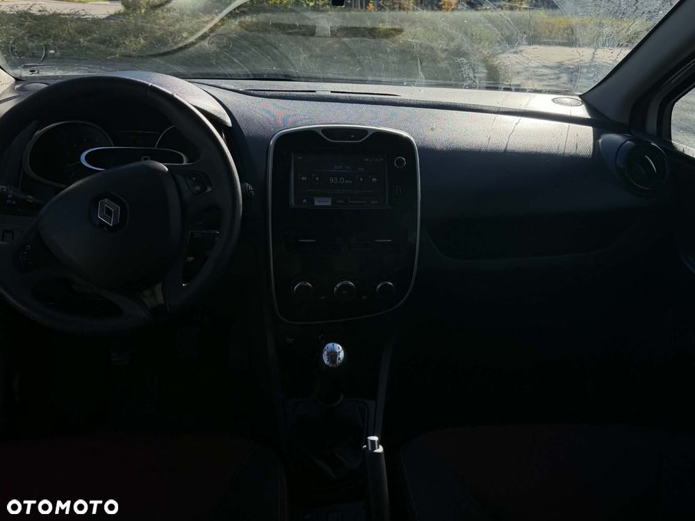 Renault Clio 2015 photo 4