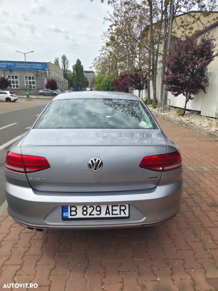 Volkswagen Passat 2.0 TDI DSG 4Motion Comfortline - 6