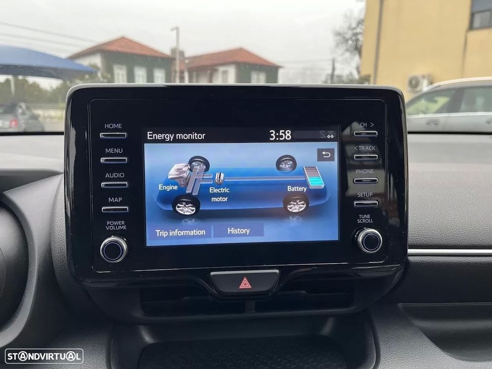 Toyota Yaris 1.5 HDF Comfort Plus - 18