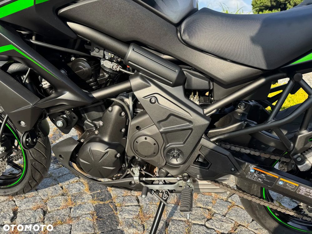 Kawasaki Versys 650 - 17