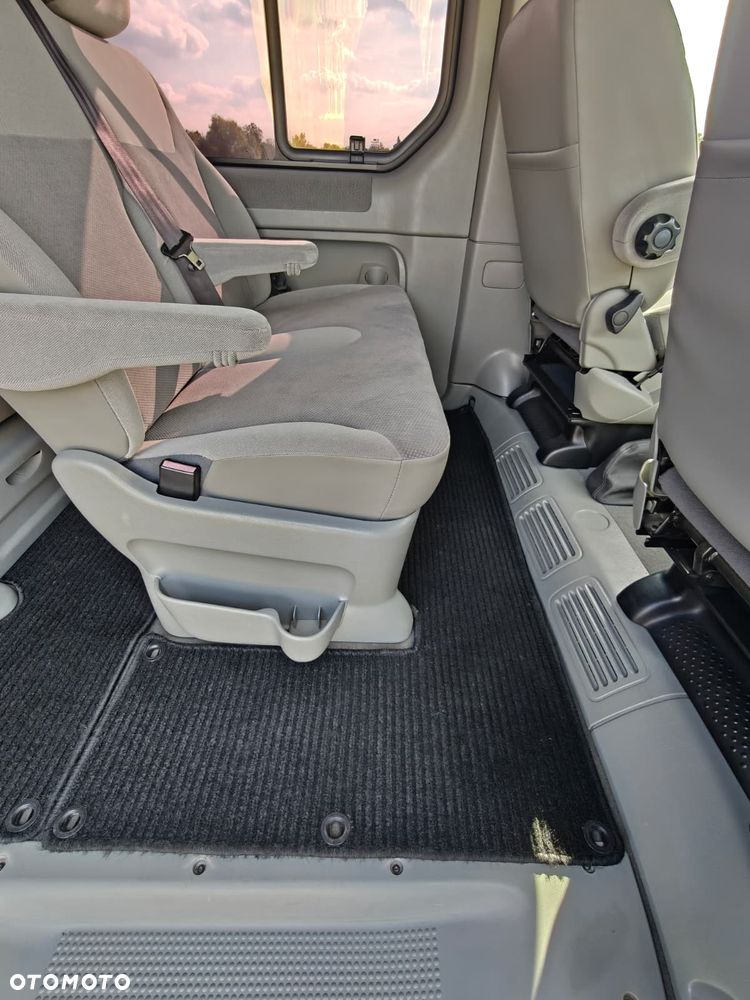 Opel Vivaro Tour - 25