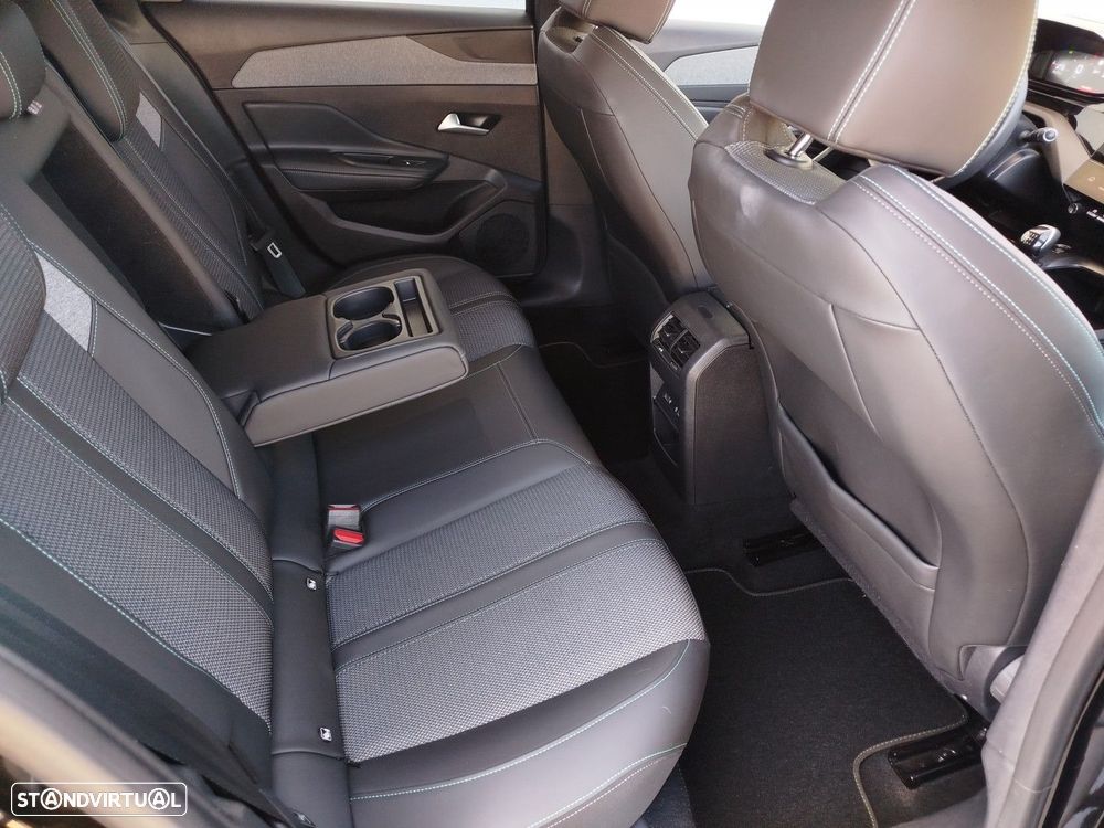 Peugeot 308 SW 1.2 PureTech Allure Full LED - 25