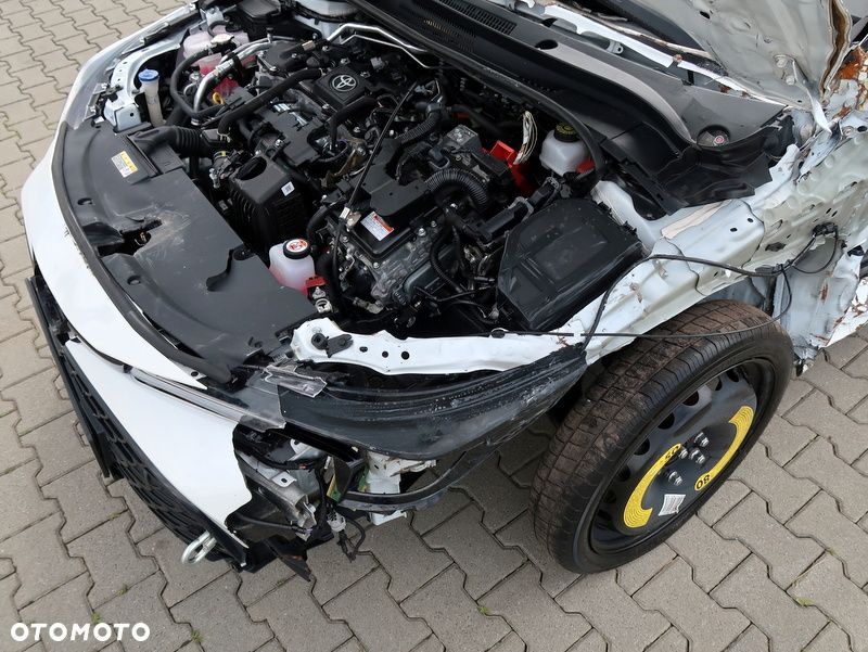 Toyota Corolla 1.8 Hybrid Comfort - 22
