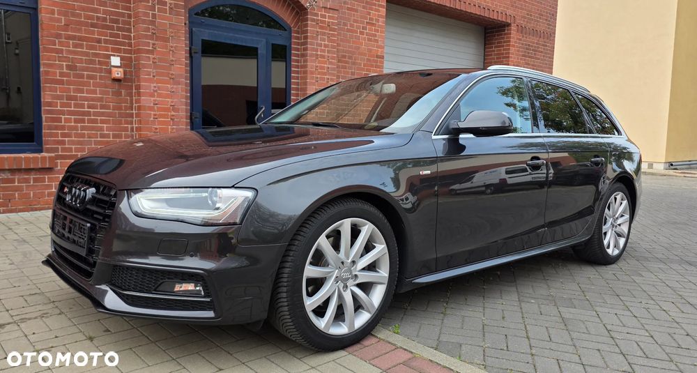 Audi A4 Avant 2.0 TDI DPF S line Sportpaket - 12