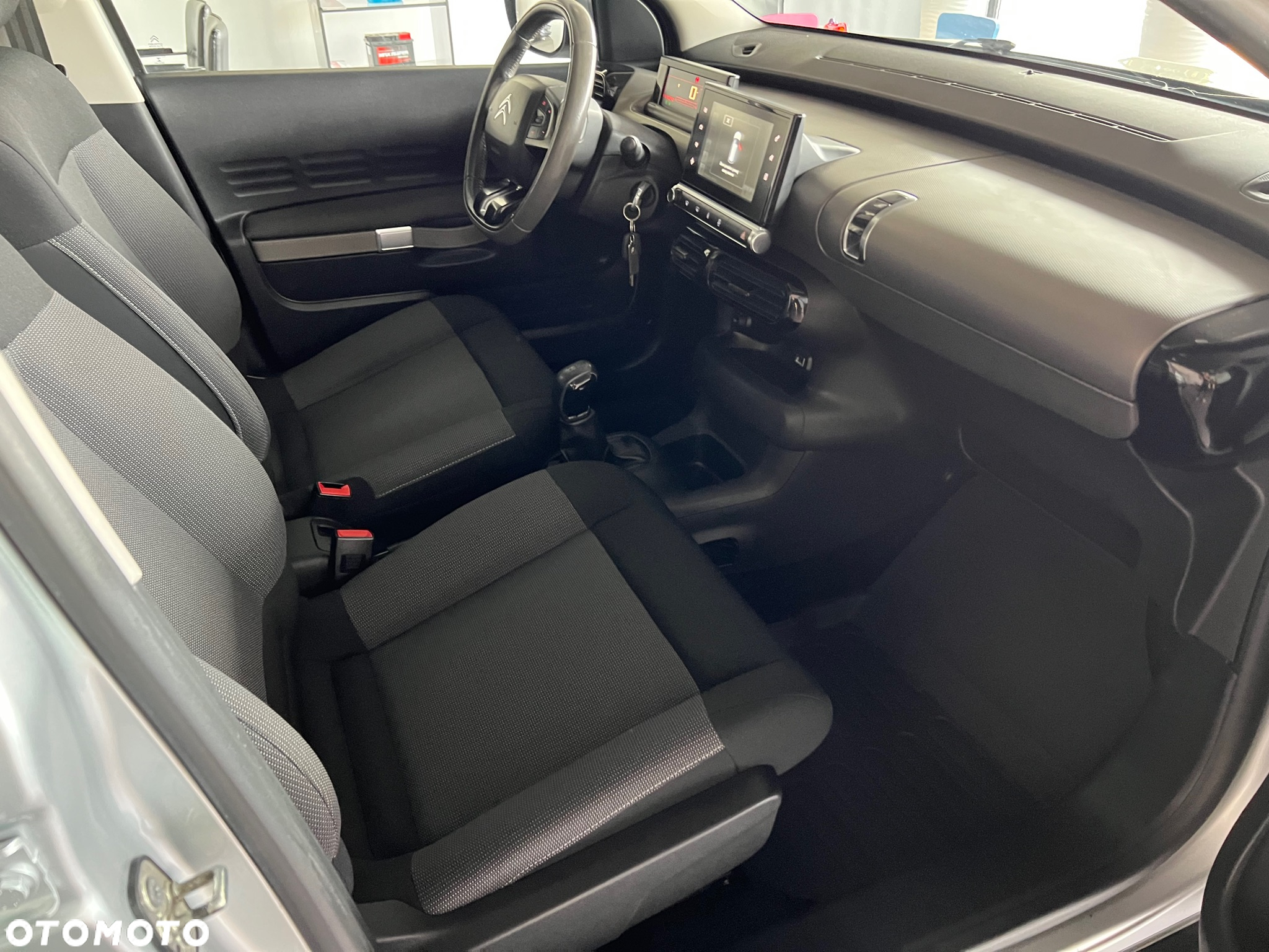 Citroën C4 Cactus - 34