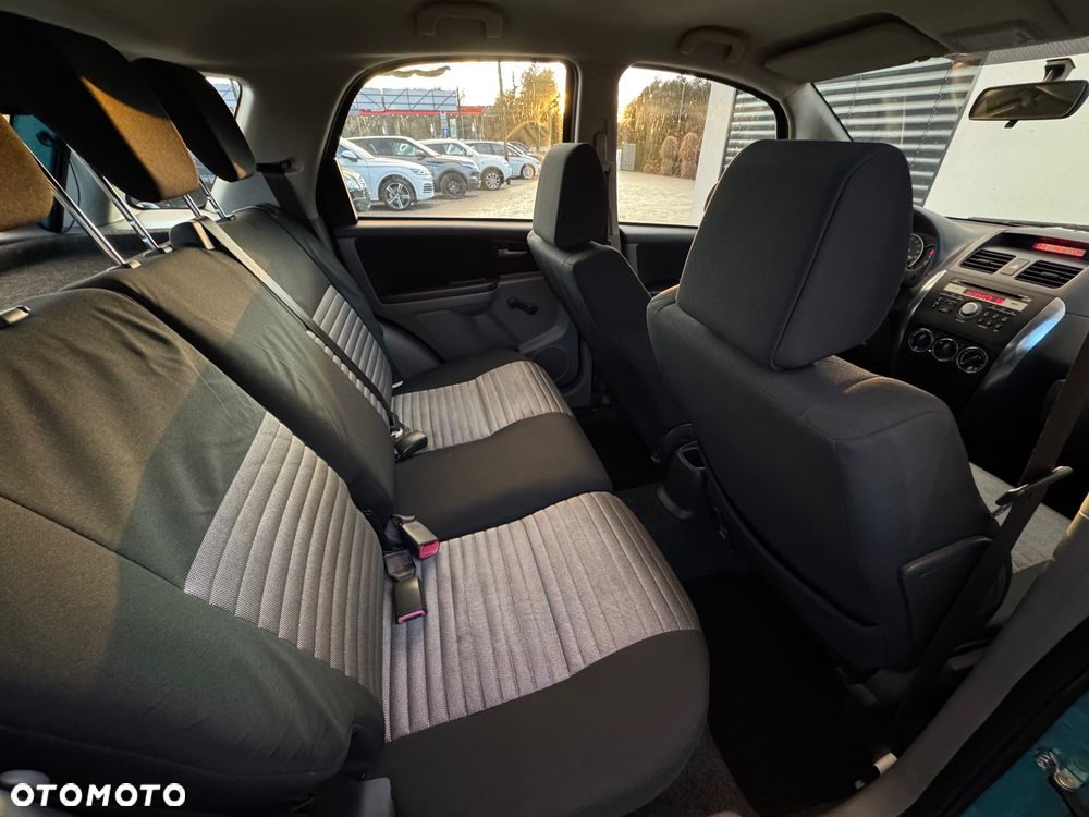 Suzuki SX4 1.6 VVT 4x2 Comfort - 29