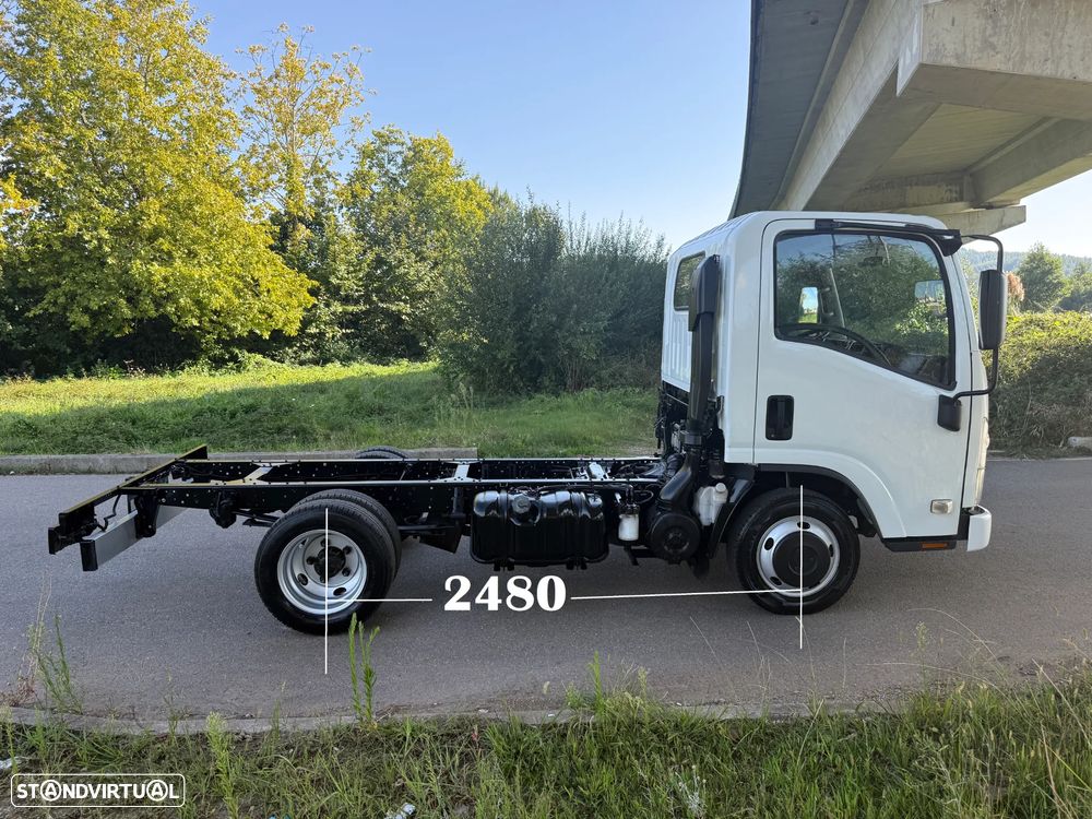 Isuzu NLR 3.0 35.150 Ch. Curto - 3