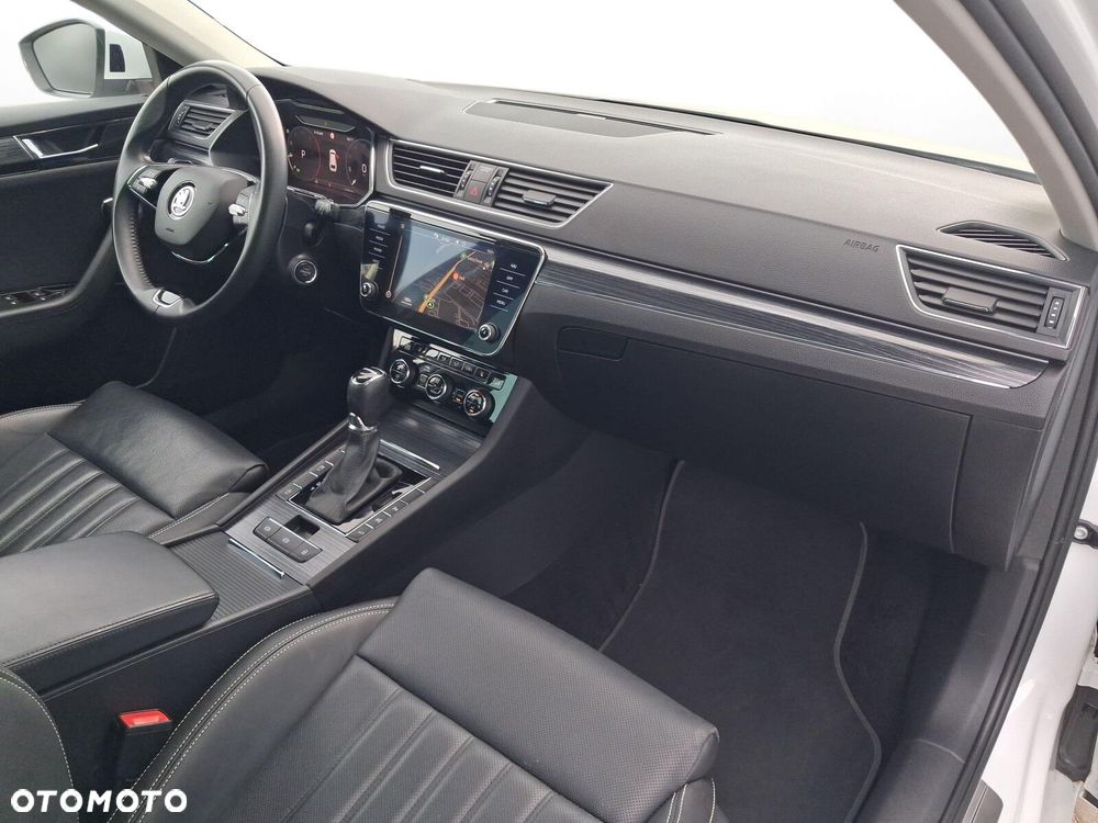 Skoda Superb 2.0 TDI SCR Style DSG - 14