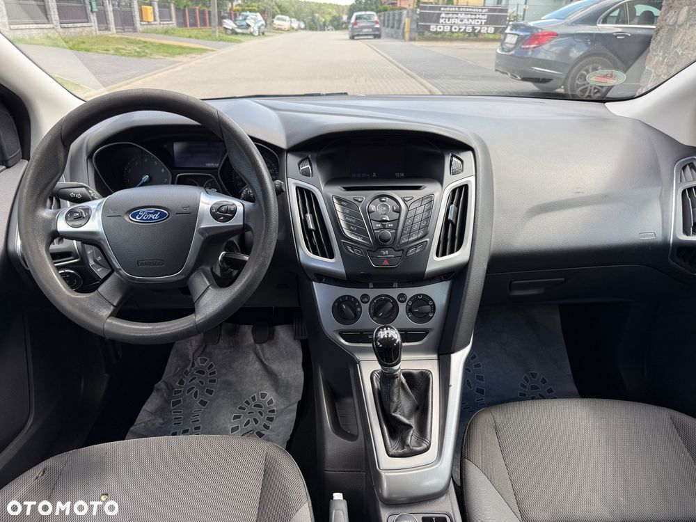 Ford Focus - 9