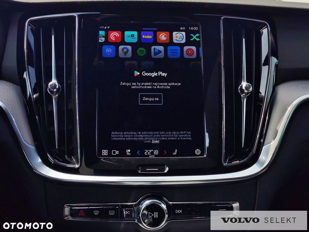 Volvo V60 Cross Country - 28