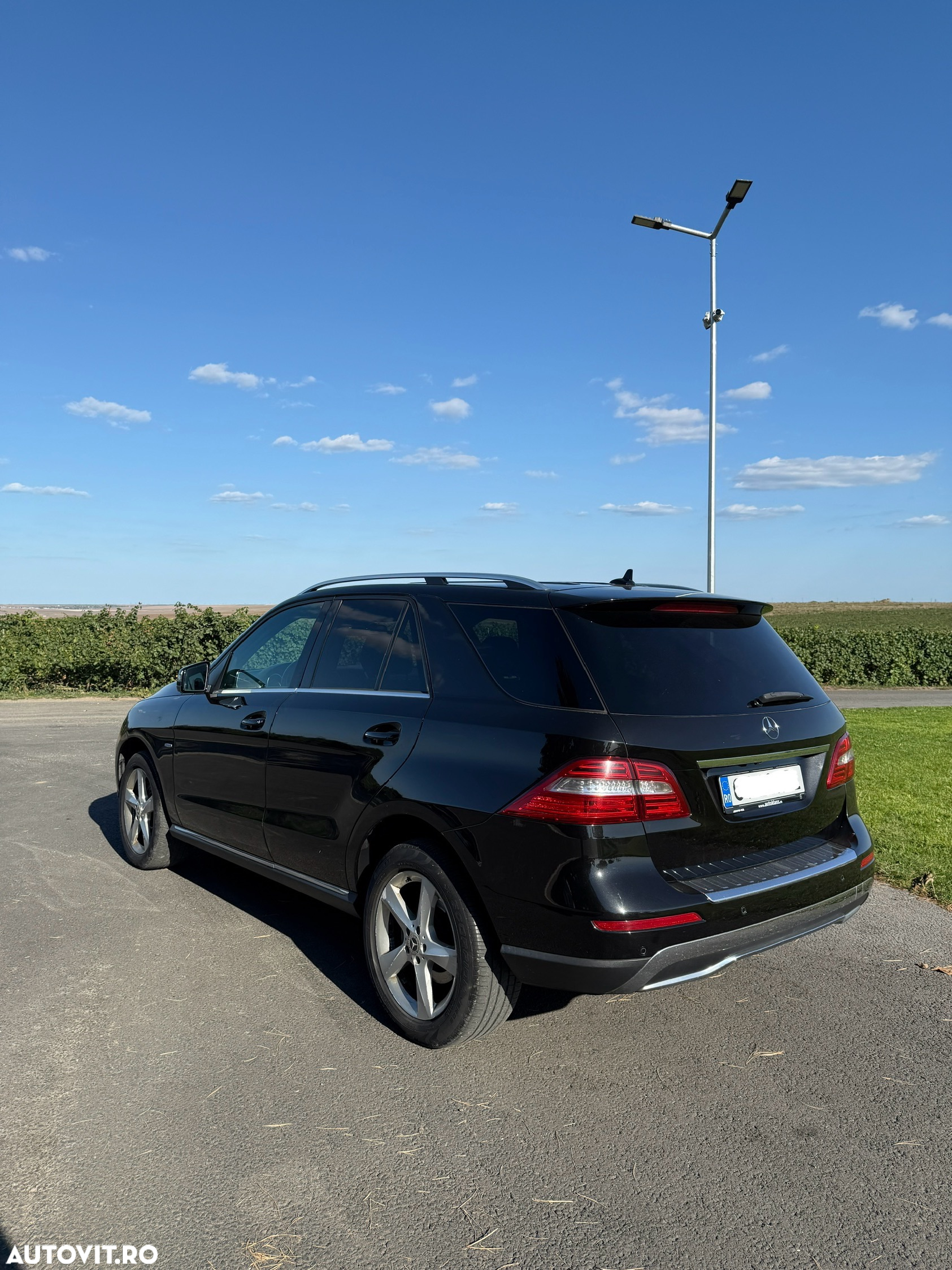 Mercedes-Benz ML 350 BlueTec 4MATIC Aut - 3