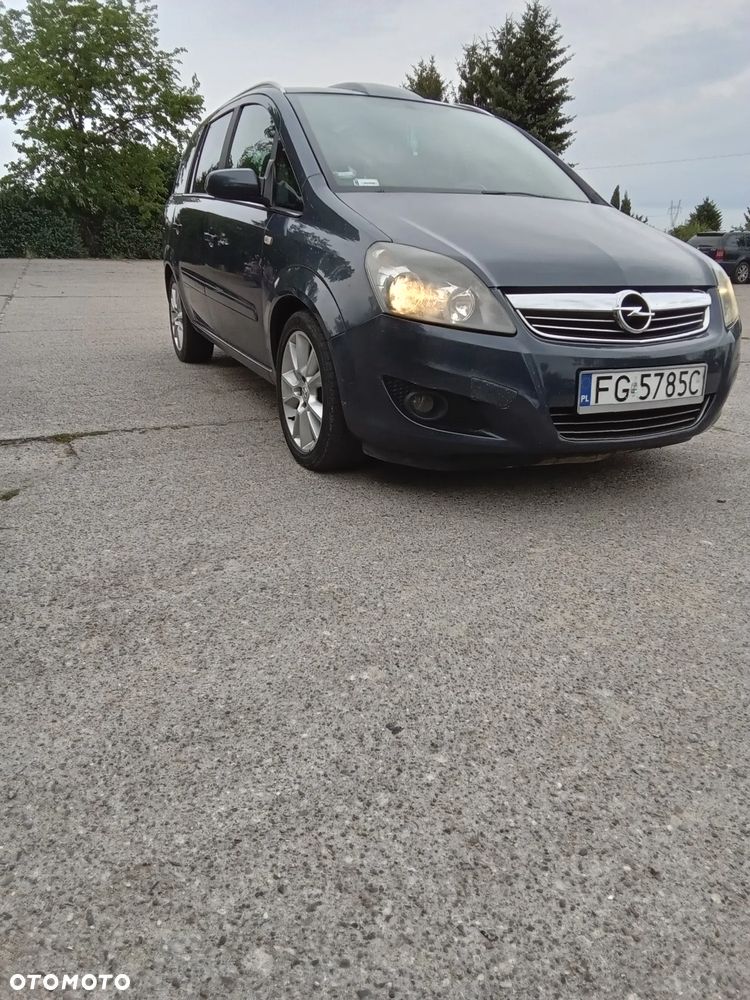 Opel Zafira 1.9 CDTI Cosmo - 7