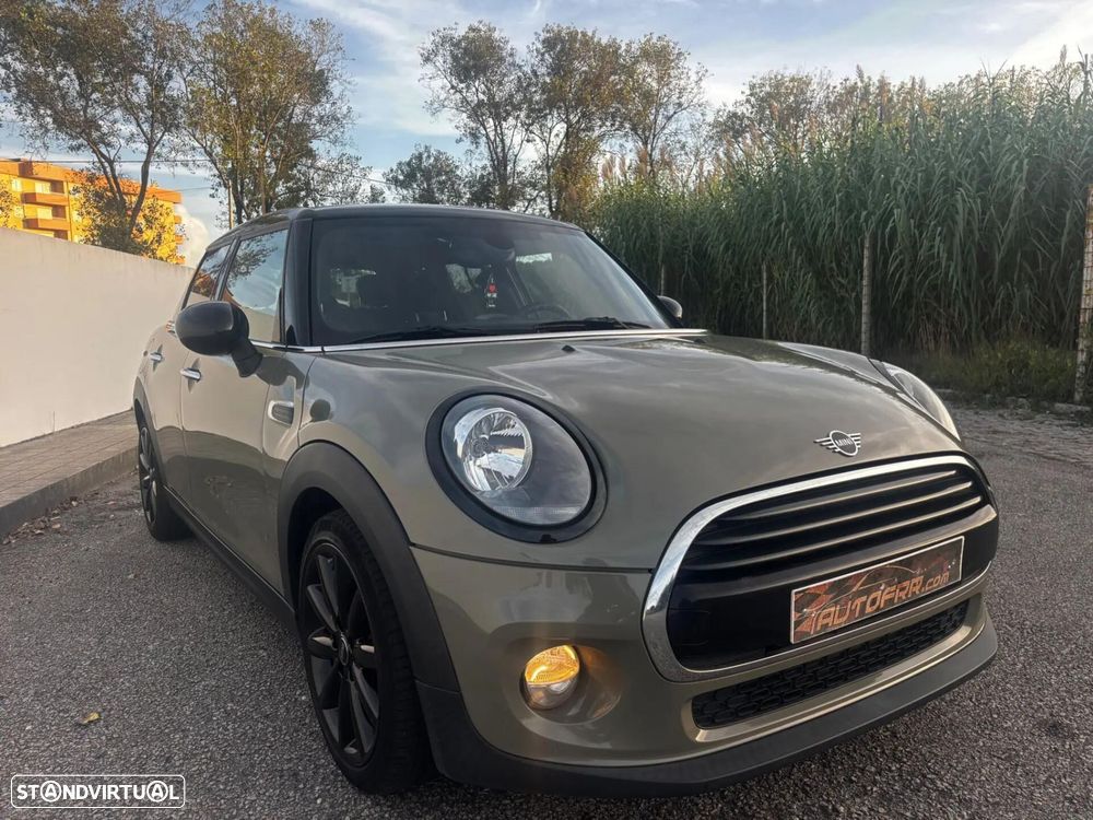 MINI 5 Portas Cooper Premium Yours Auto - 4