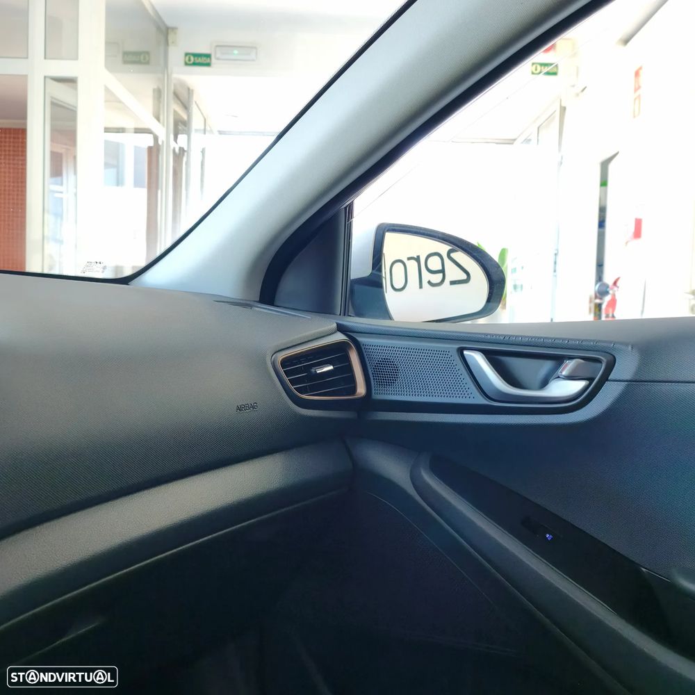 Hyundai Ioniq 28kWh Eletric Tech - 15