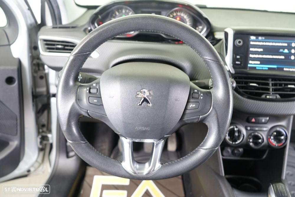 Peugeot 208 1.6 BlueHDi Active - 19