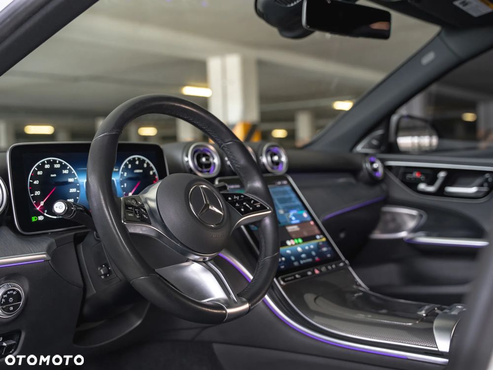 Mercedes-Benz Klasa C 300 4Matic 9G-TRONIC Avantgarde - 26