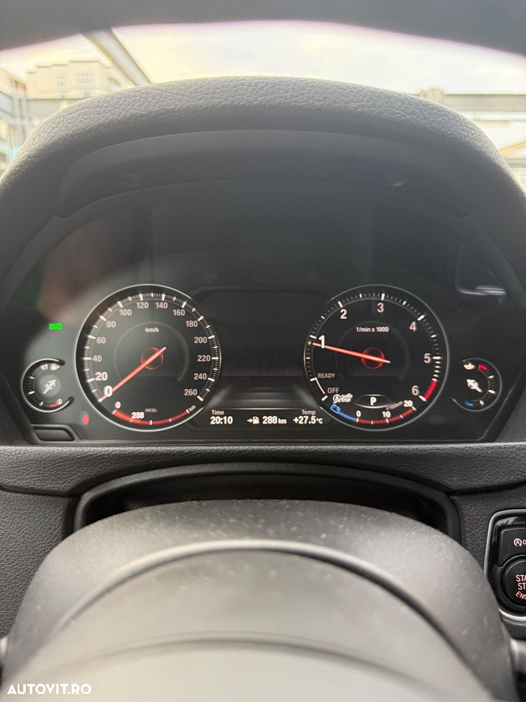 BMW Seria 3 320d xDrive AT Sport Line - 12