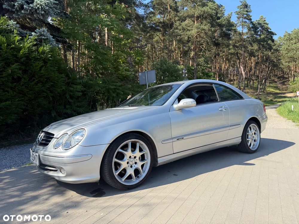 Mercedes-Benz CLK - 29