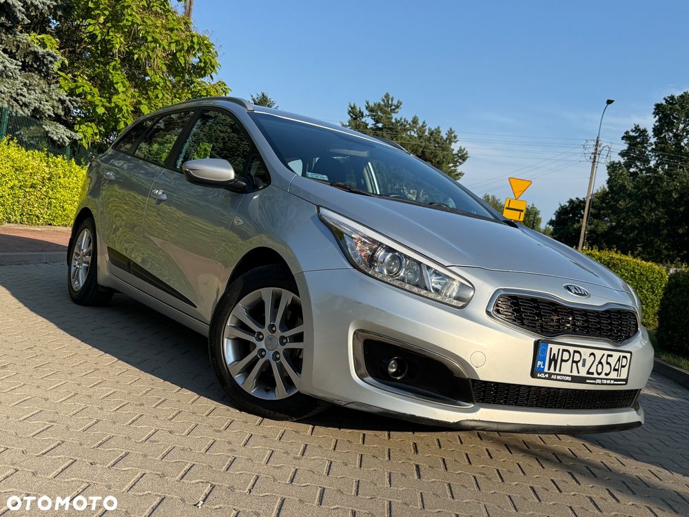 Kia Ceed 1.6 CRDi M - 14
