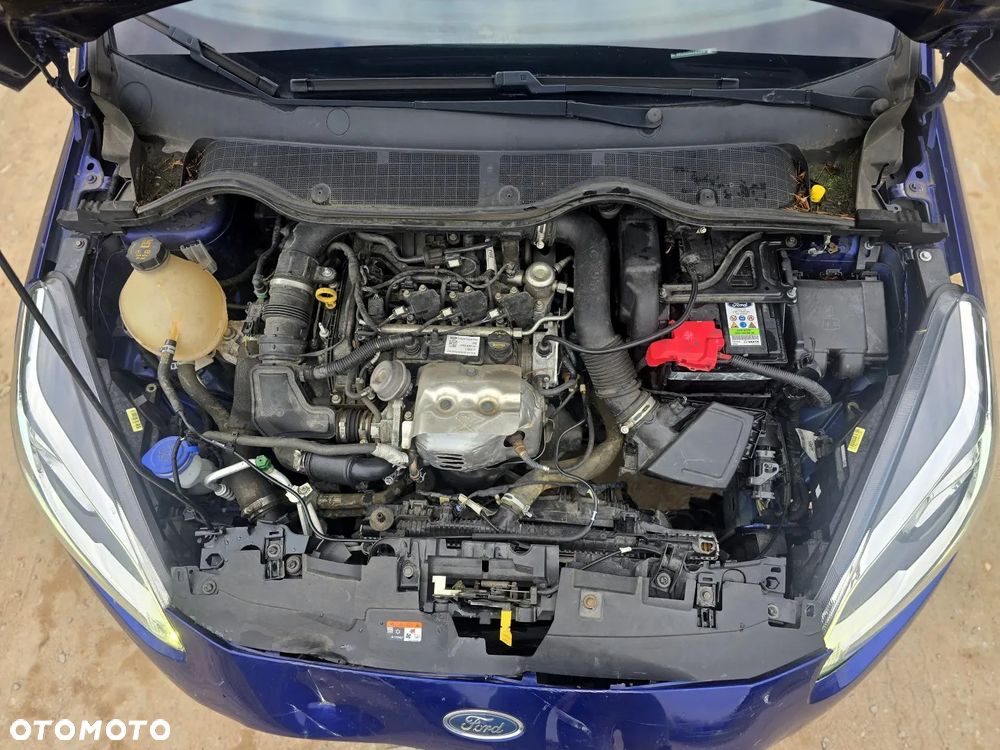 Ford Fiesta 1.0 EcoBoost S&S COOL&CONNECT - 10