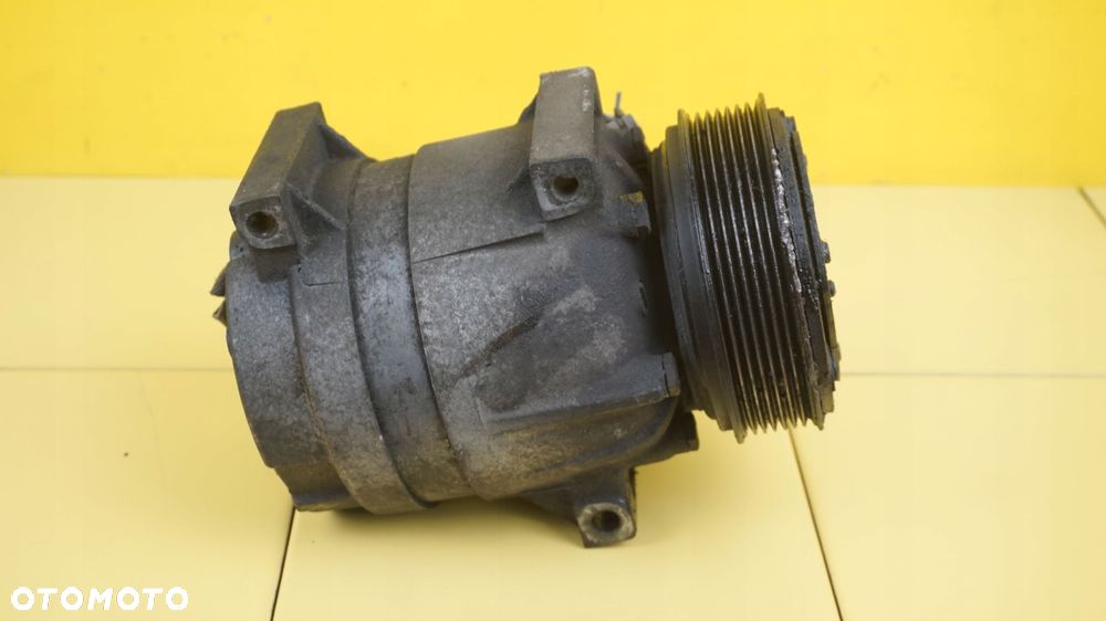 MASTER MOVANO 2.5 DCI 06r 114KM G9U754 sprezarka klimatyzacji 8200200671 - 3