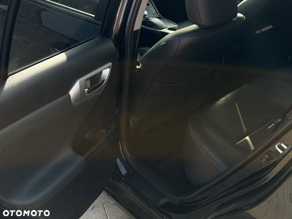 Lexus CT 200h Prestige - 13