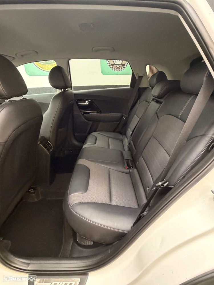 Kia Niro 1.6 GDi HEV TX - 29