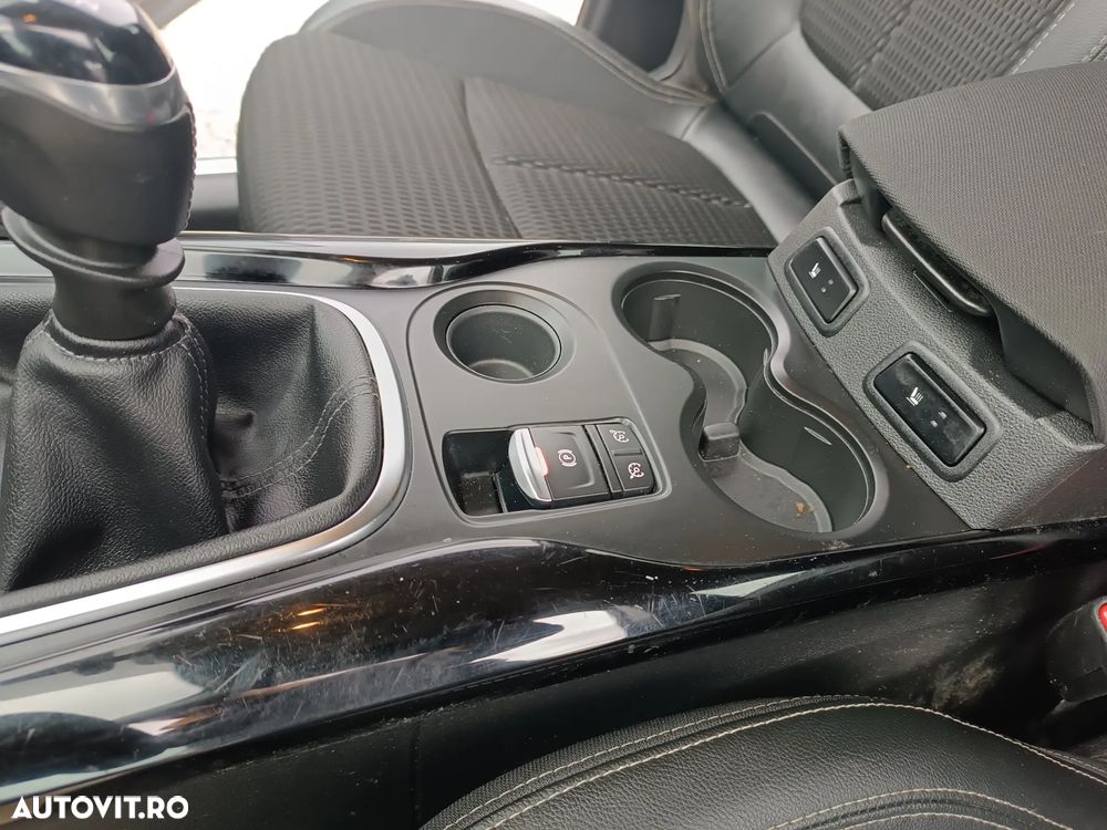 Renault Kadjar TCe 140 GPF BUSINESS EDITION - 17