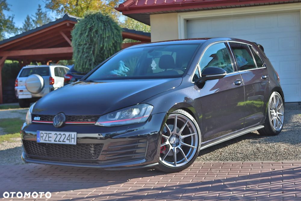 Volkswagen Golf 2.0 TSI BMT GTI - 2