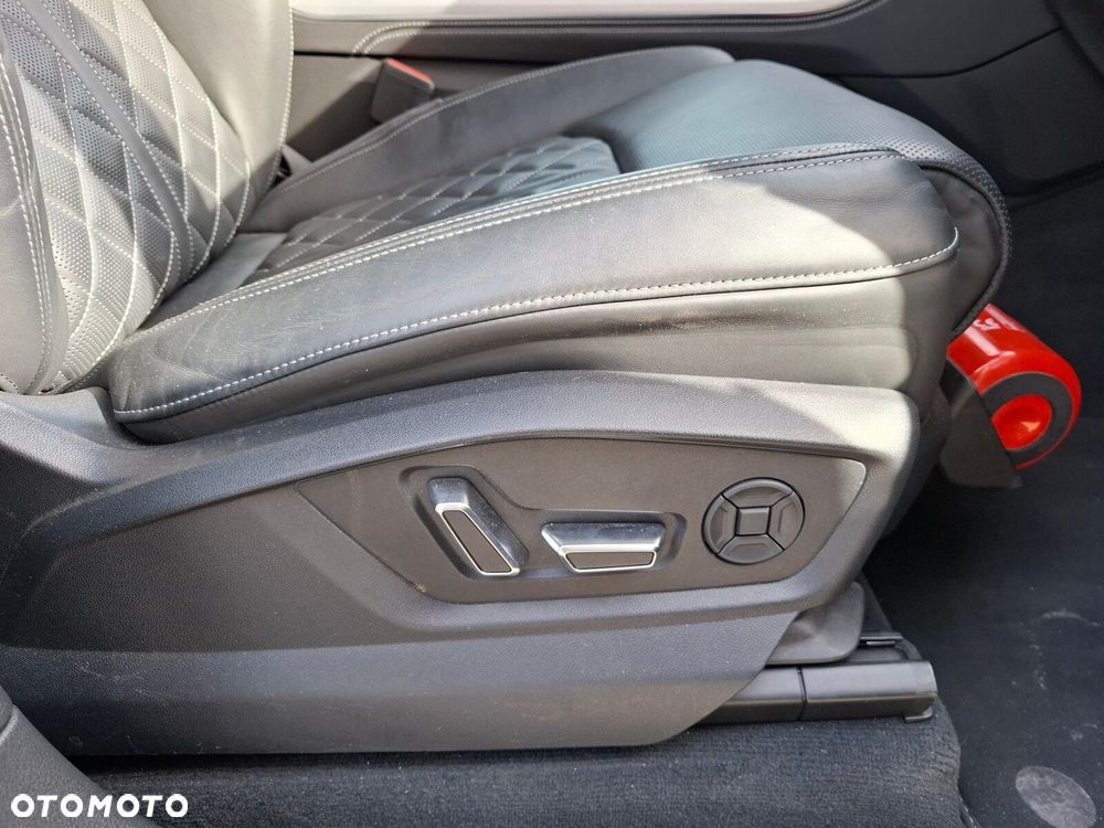 Audi Q7 45 TDI mHEV Quattro S Line Tiptr - 11