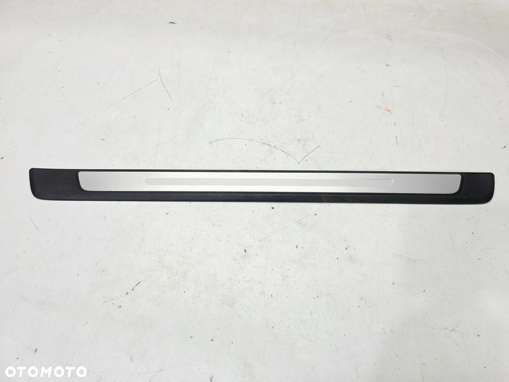 LISTWA PROGOWA WEWNĘTRZNA PRAWY PRZÓD AUDI A4 B9 8W0853374F - 1