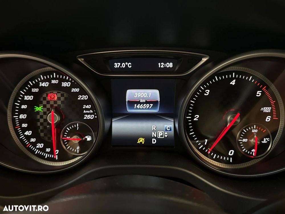 Mercedes-Benz A 200 d 7G-DCT - 11
