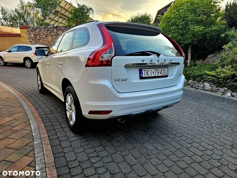 Volvo XC 60 - 6