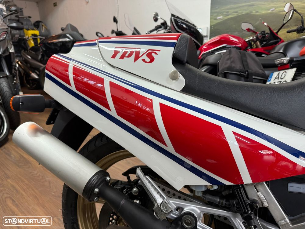 Yamaha R RZV 500 - 26