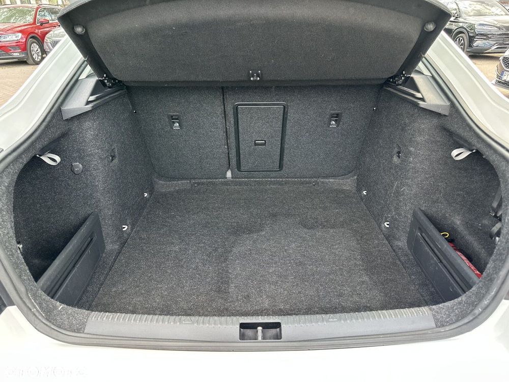 Skoda Octavia 2.0 TDI SCR Style DSG - 34
