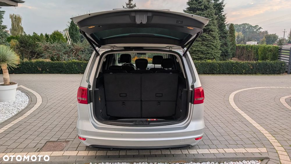 Volkswagen Sharan - 26