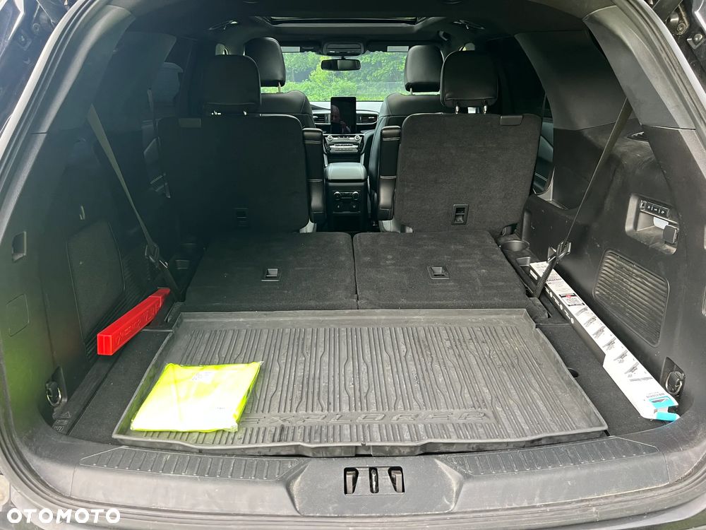 Ford Explorer EcoBoost Plug-in Hybrid PLATINUM - 13