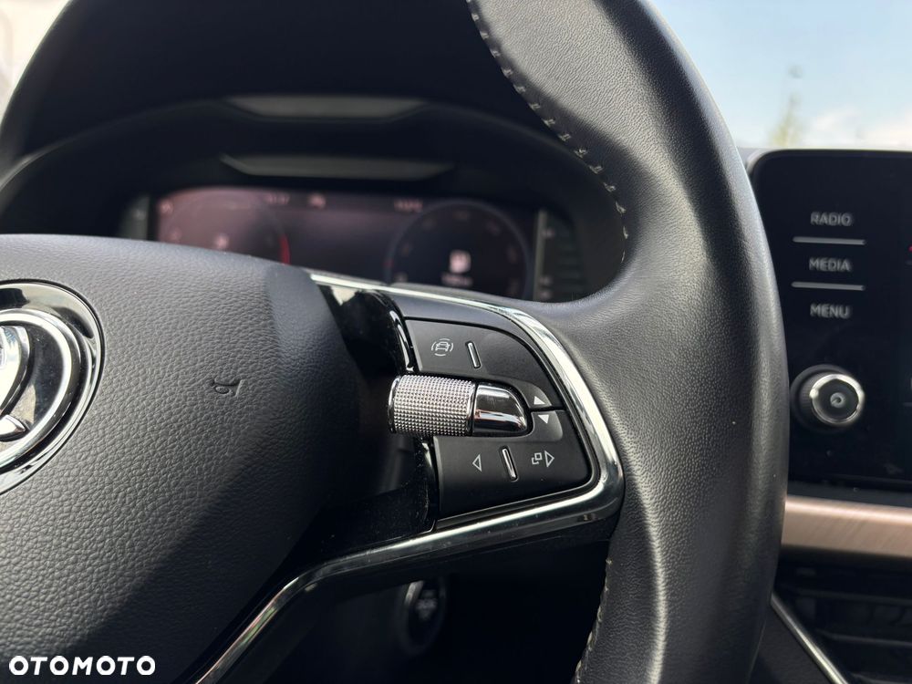 Skoda Kamiq 1.0 TSI Style - 30