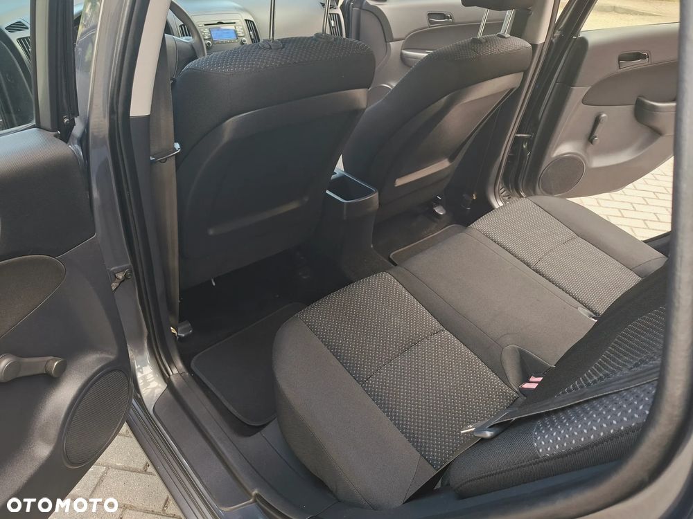 Hyundai i30 1.4 Edition 20 - 12