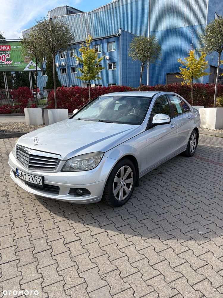 Mercedes-Benz C-Class 2007 photo 2