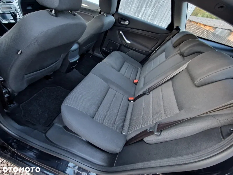 Ford Mondeo 2.0 EcoBoost Business Edition - 3