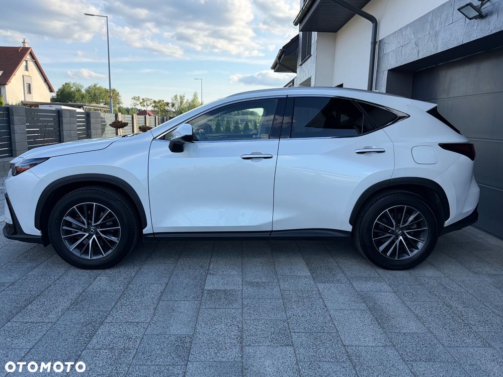 Lexus NX 350h Prestige AWD - 8