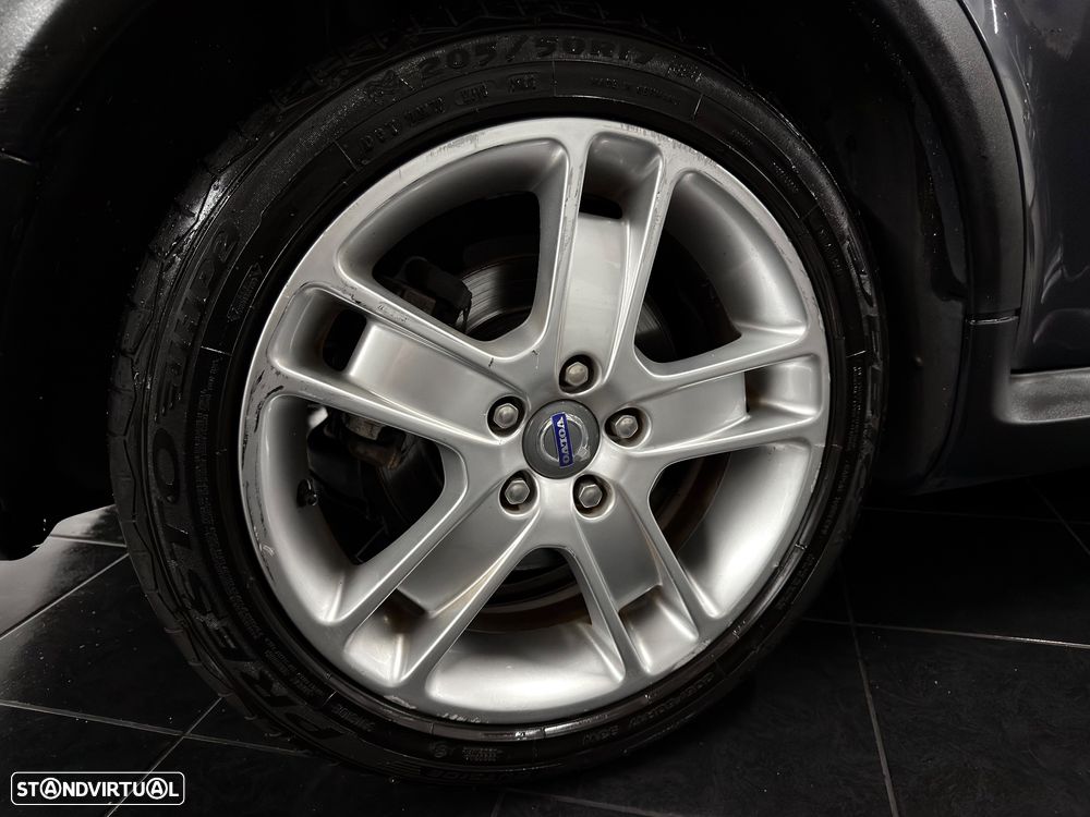 Volvo C30 1.6 D R-Design - 24