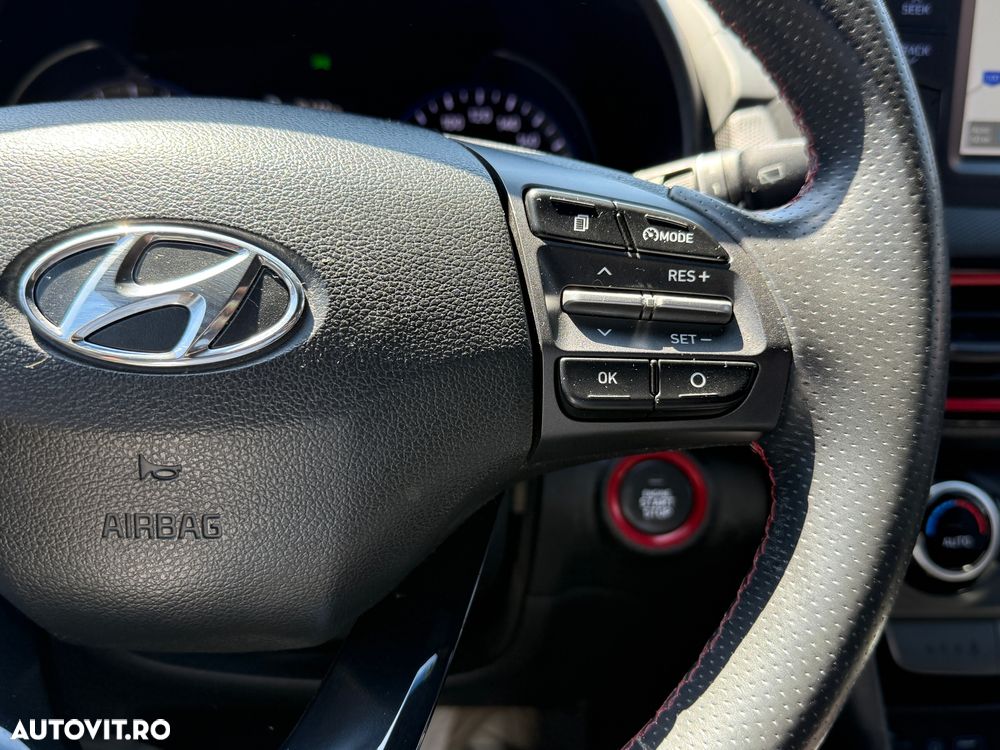 Hyundai KONA 1.6 CRDi 4WD 7DCT Highway - 6