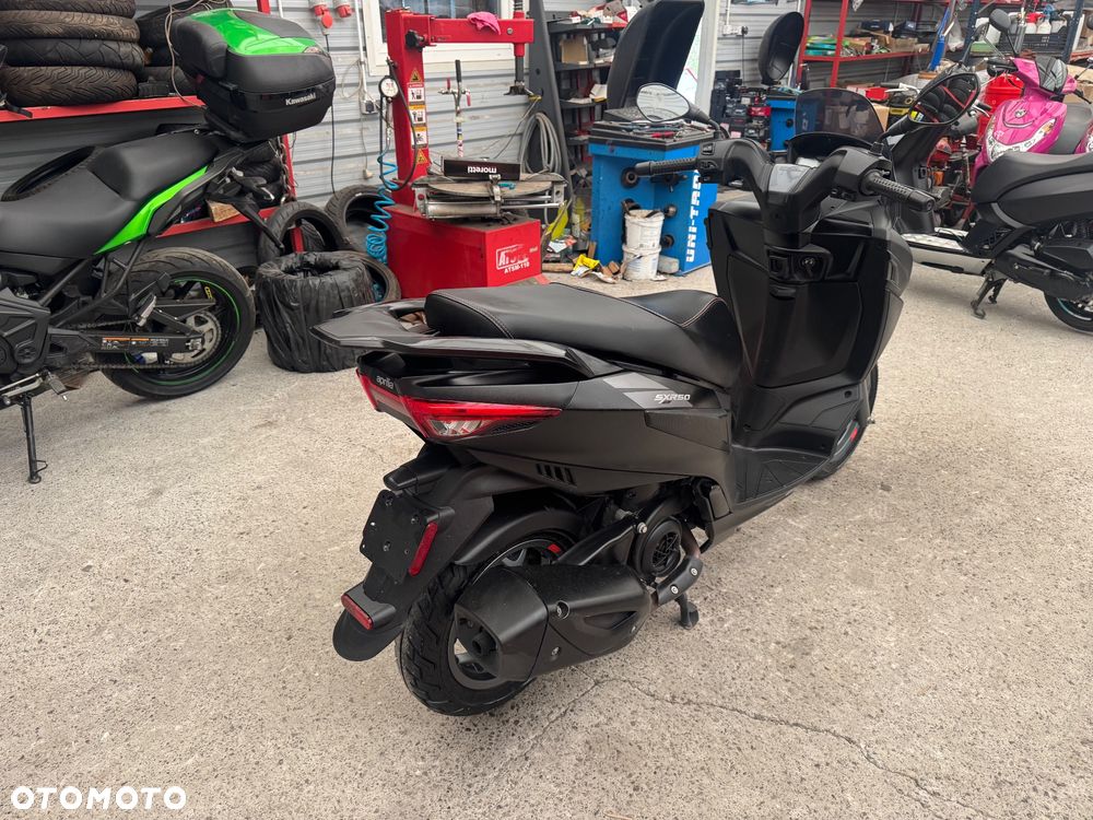 Aprilia SR - 6