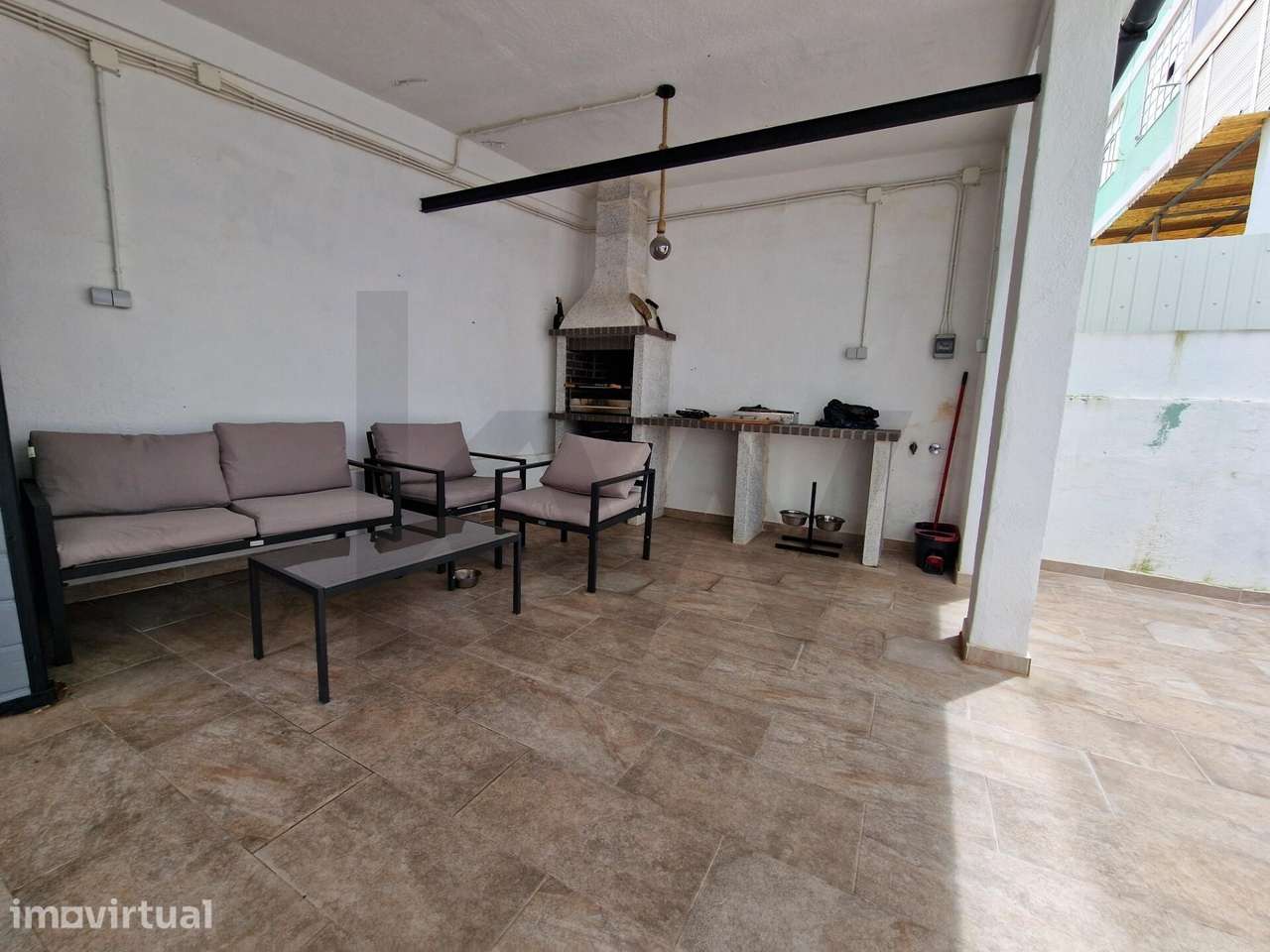 Agualva - T2 Totalmente Remodelado Único 125 m2- com Terraço. - Grande imagem: 2/26