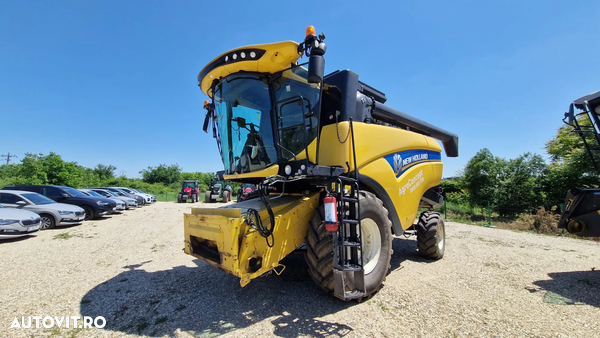 New Holland CX5.80 STAGE 5 ECHIPATA CU CANTAR SI SENZOR UMIDITATE