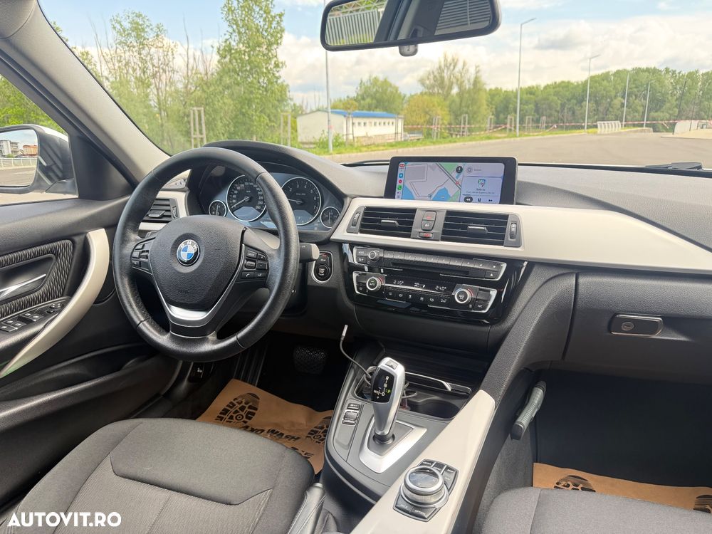 BMW Seria 3 320i Aut. Sport Line - 6