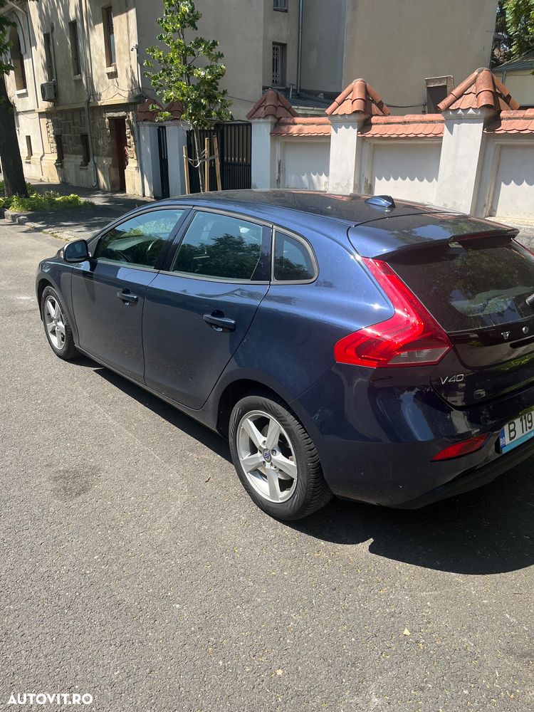 Volvo V40 D2 94g Kinetic - 5
