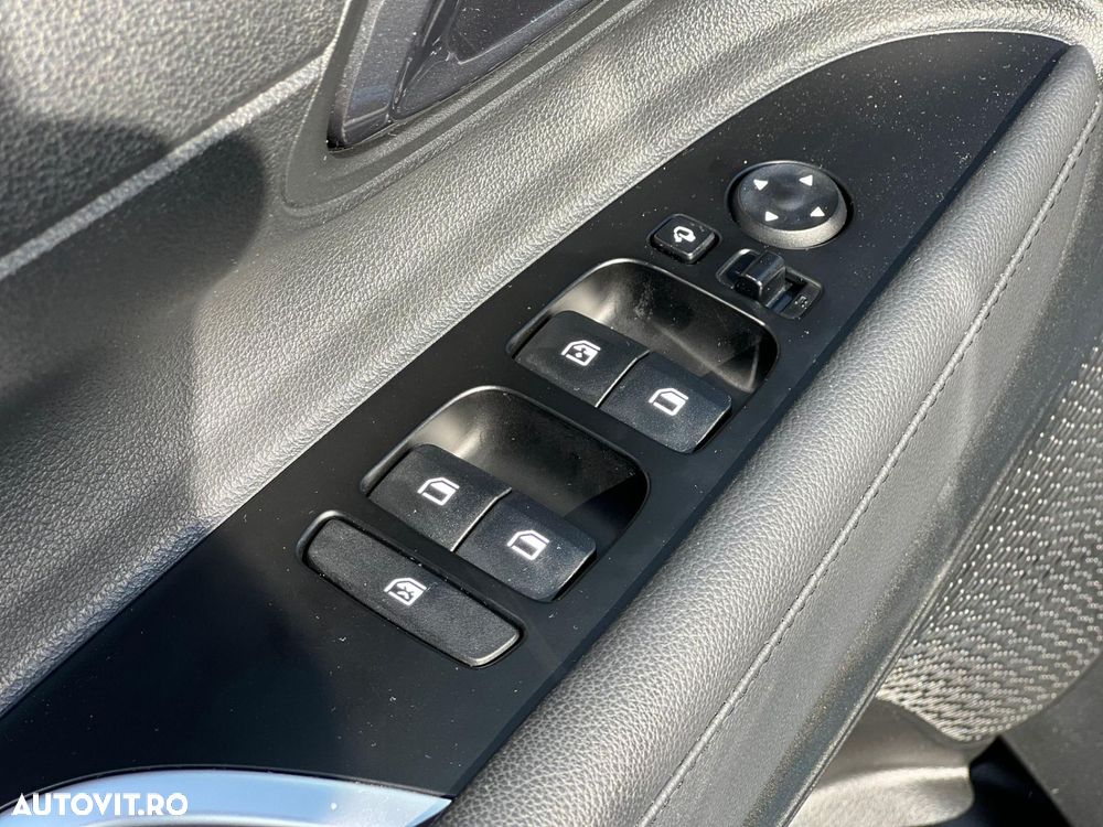 Hyundai i20 1.2 L 84CP 5DR Led Line - 9